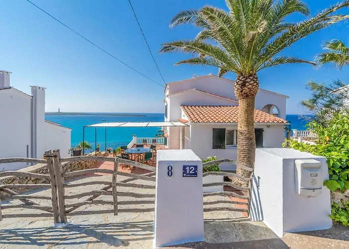Villa Lola